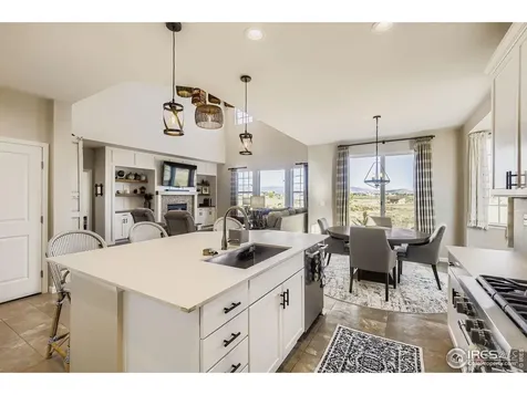 5025 Eagan Circle Longmont CO 80503