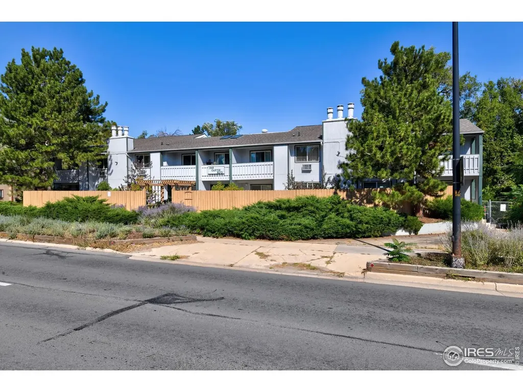 1945 Canyon Boulevard Boulder CO 80302