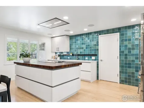 8612 W 69th Place Arvada CO 80004