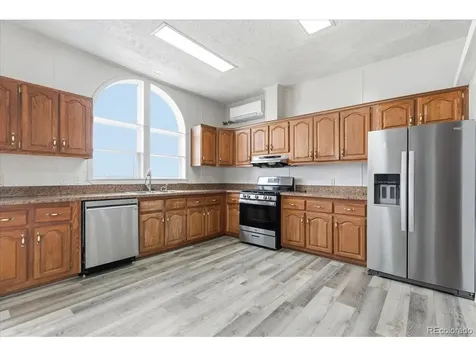 23863 E 128th Avenue Commerce City CO 80022