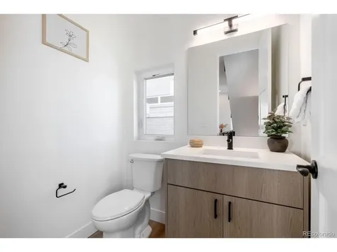 5227 N Eliot Street Denver CO 80221