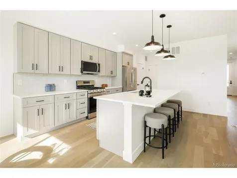4650 W 9th Avenue Denver CO 80204