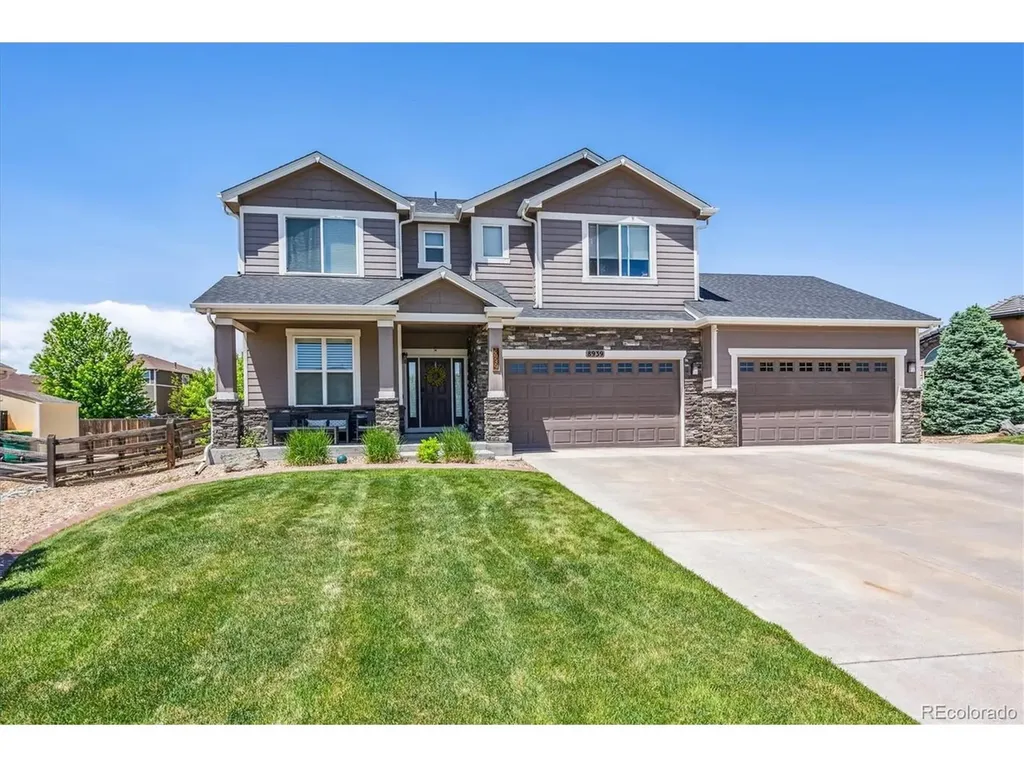 8939 Devinney Court Arvada CO 80005