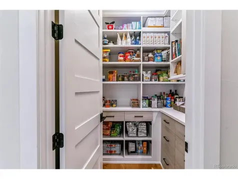 4274 E Dickenson Place Denver CO 80222