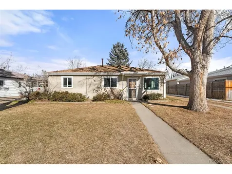 1072 Worchester Street Aurora CO 80011