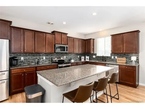 35 N Newcastle Court Aurora CO 80018