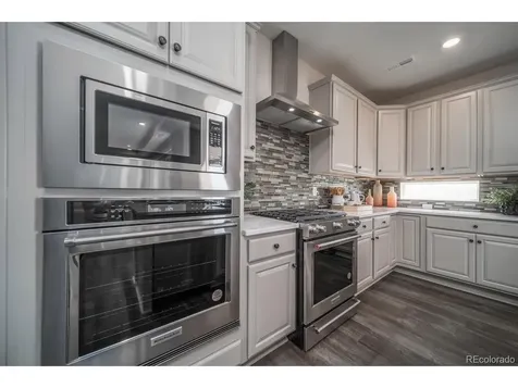 21815 E 51st Drive Aurora CO 80019