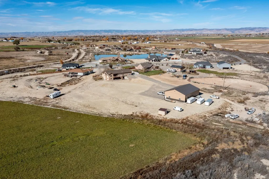 1322 Gold Lake Drive Loma CO 81524