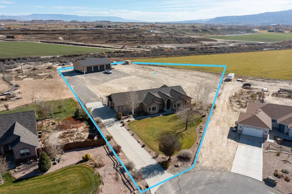 1322 Gold Lake Drive Loma CO 81524