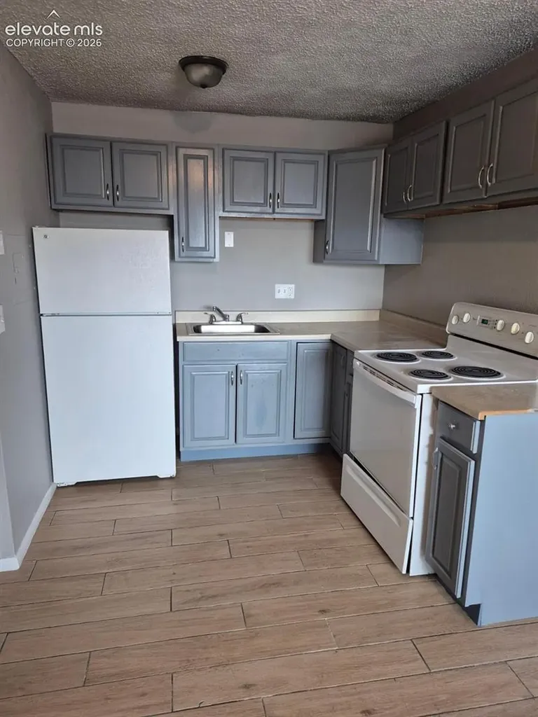 5038 El Camino Drive Colorado Springs CO 80918