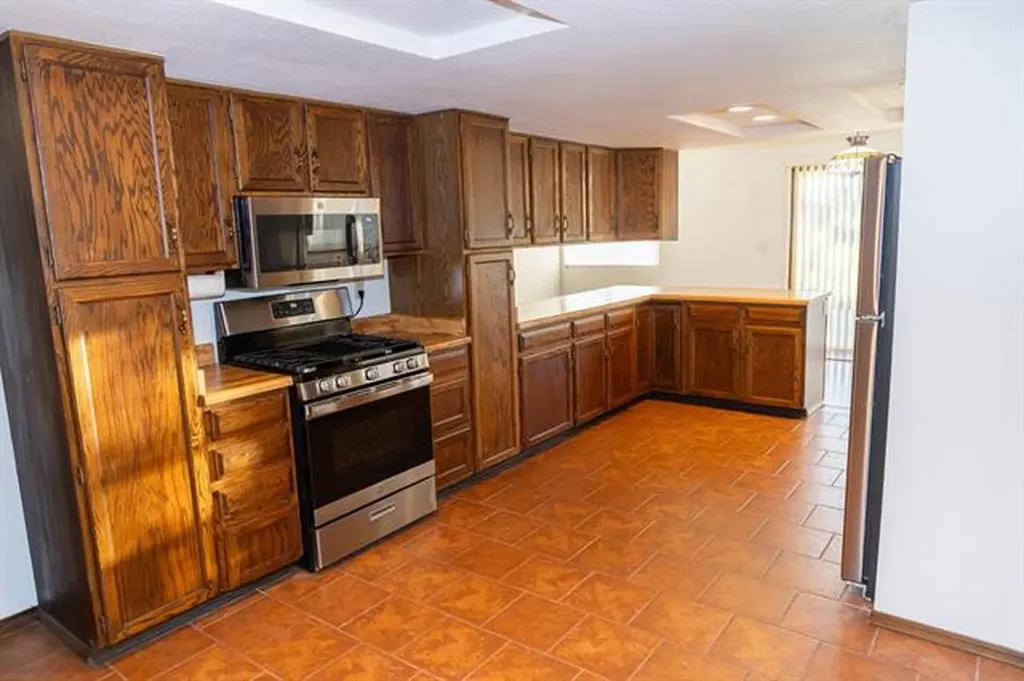 7611 Safari Circle Colorado Springs CO 80920