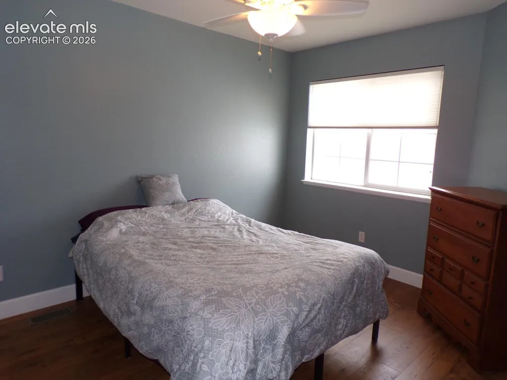 1727 Victorian Point Colorado Springs CO 80905