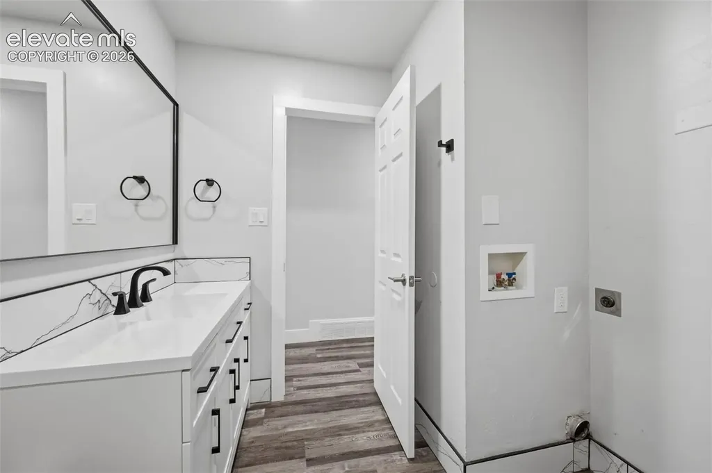 2818 Merry Lane Colorado Springs CO 80909