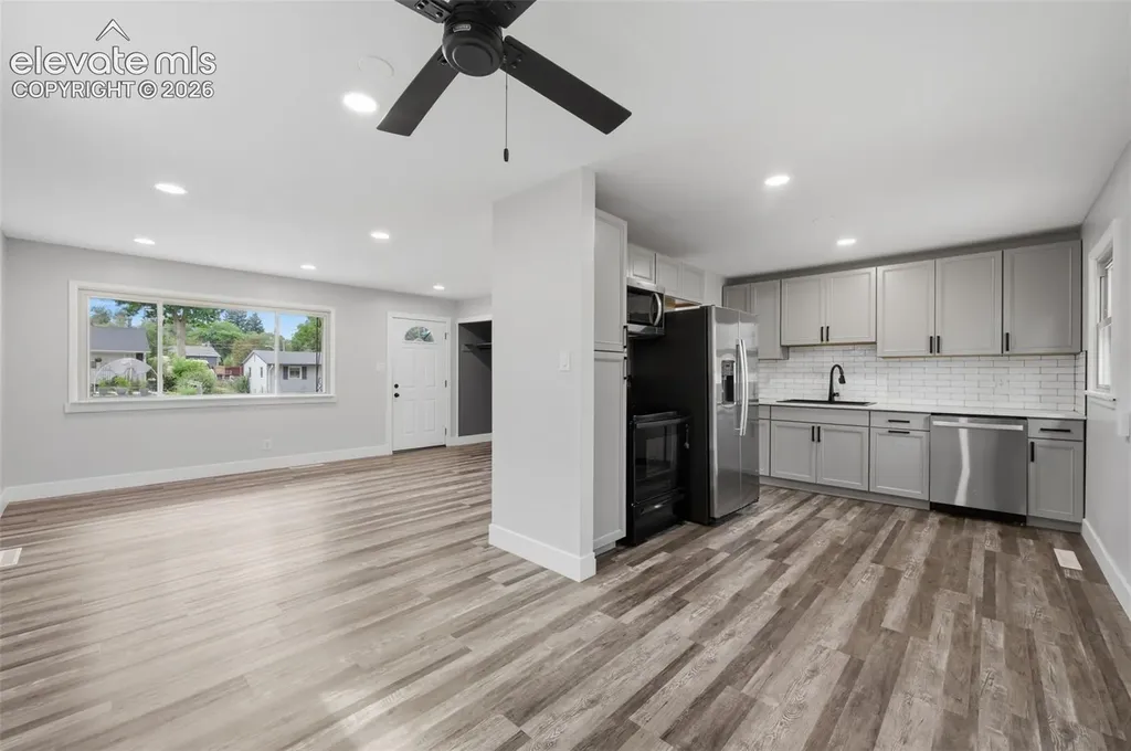 2818 Merry Lane Colorado Springs CO 80909