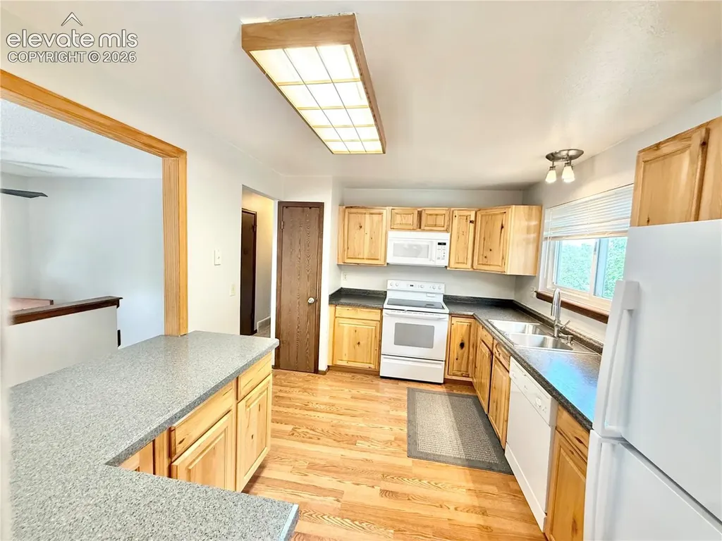6515 Flintridge Drive Colorado Springs CO 80918