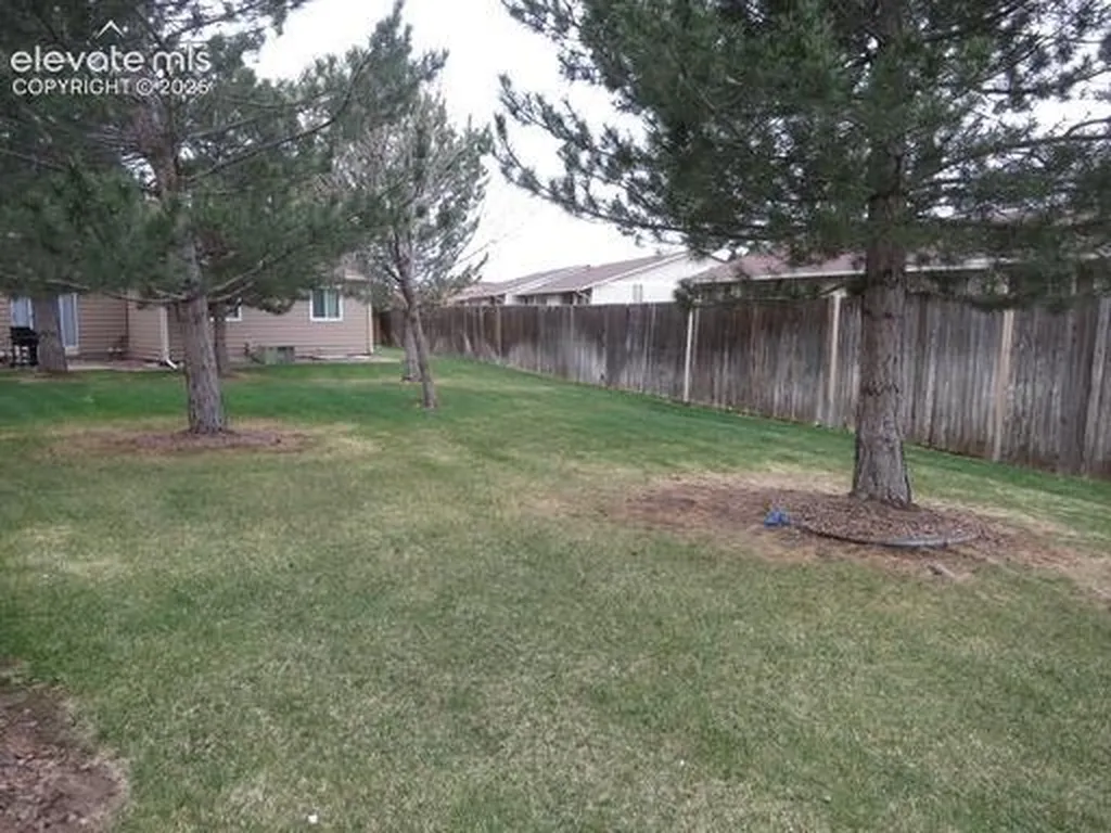 4233 Hunting Meadows Circle Colorado Springs CO 80916