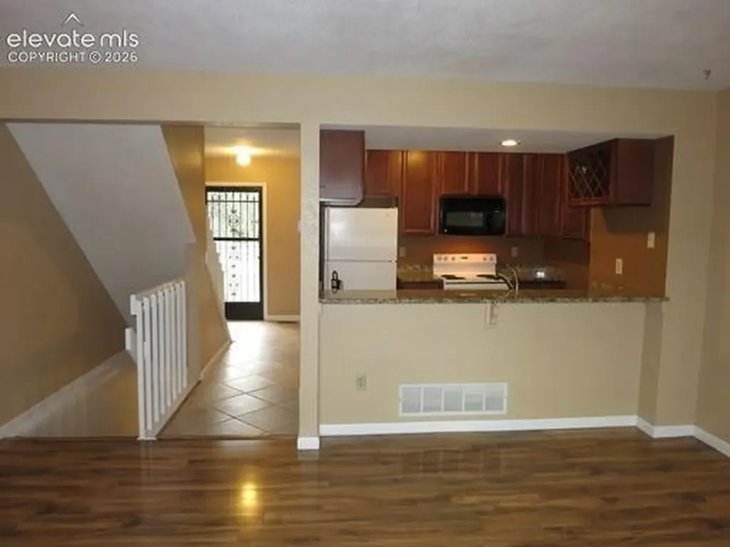 4233 Hunting Meadows Circle Colorado Springs CO 80916