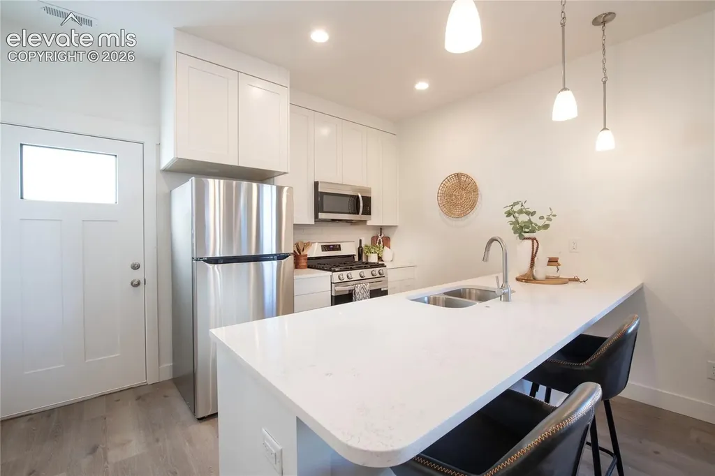 1518 Tyram Grove Colorado Springs CO 80910