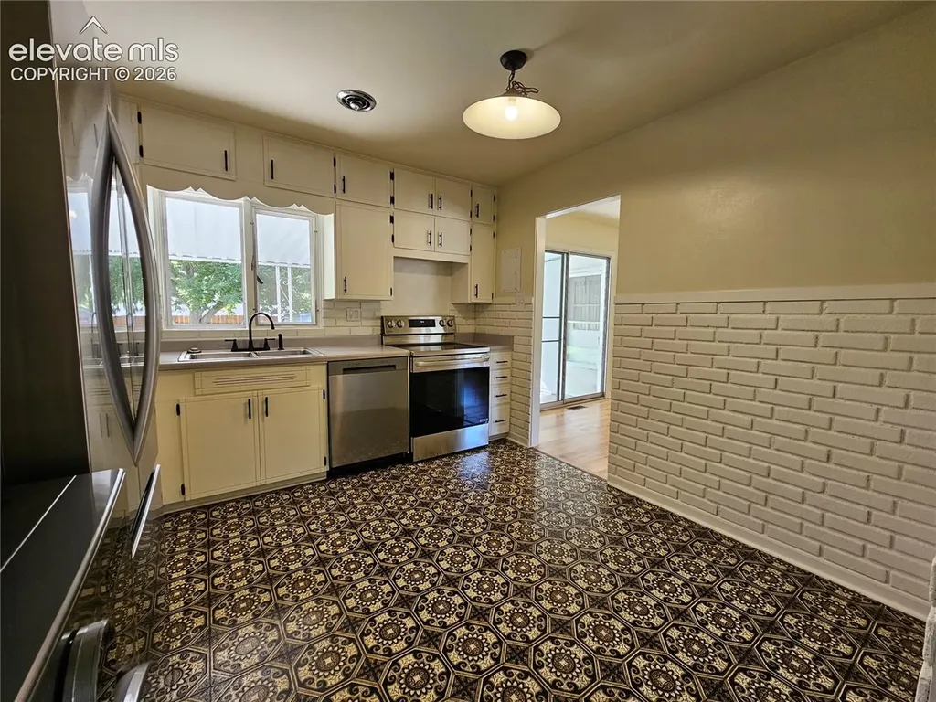 3617 Leeds Lane Colorado Springs CO 80907