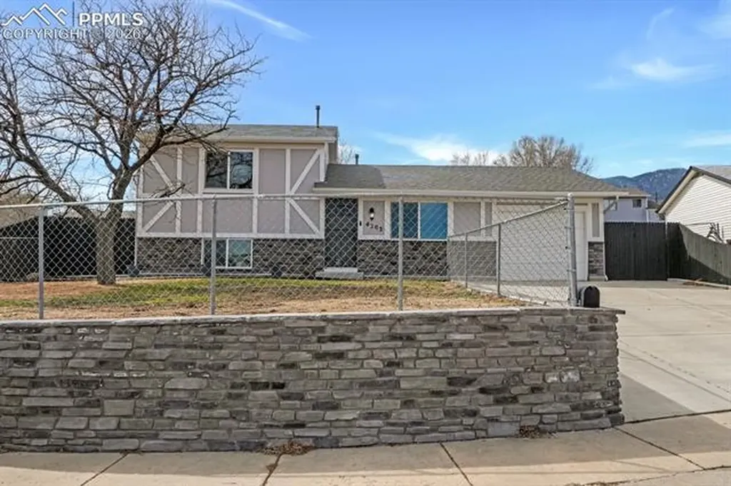 4303 S Millburn Na Colorado Springs CO 80906