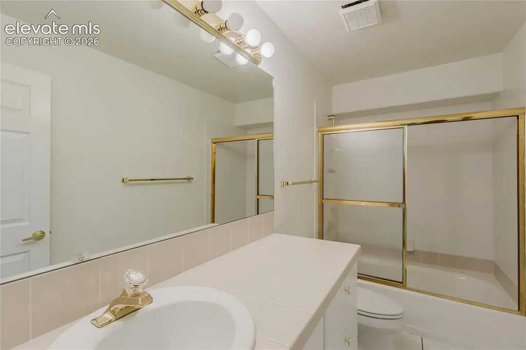 2115 Paseo Del Oro Na Colorado Springs CO 80904
