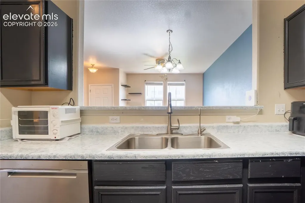 8171 Snow Bowl Heights Fountain CO 80817