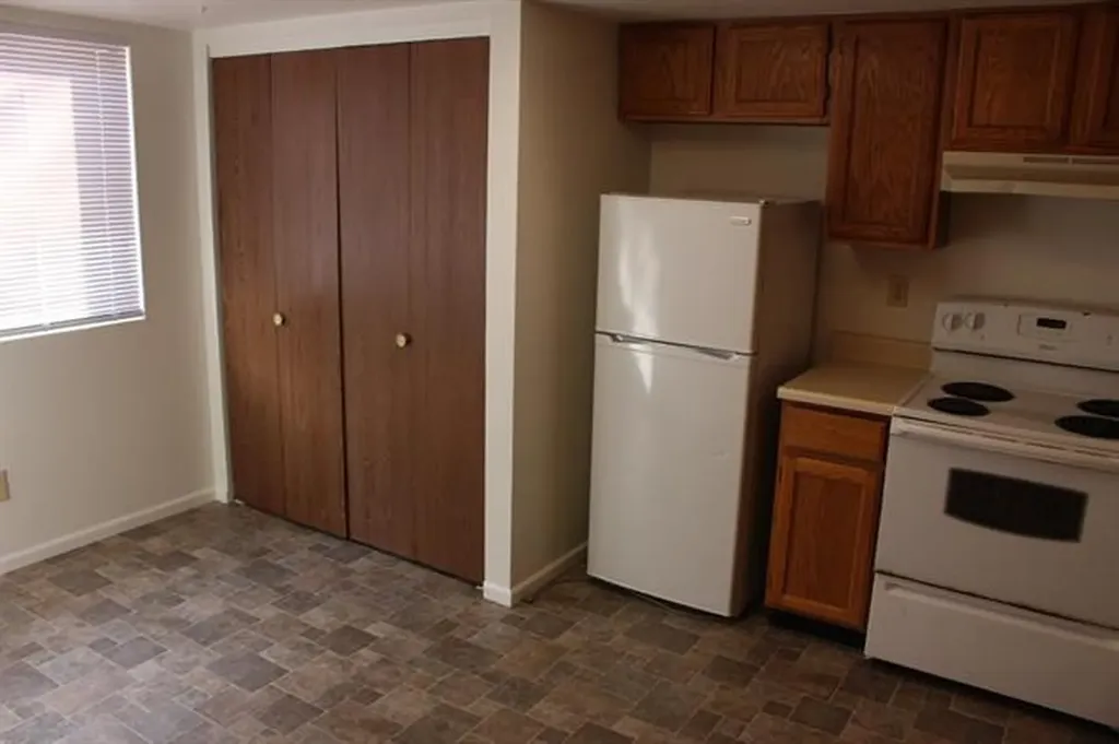 5514 Bonita Village Colorado Springs CO 80915