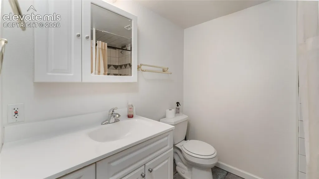 565 Wycliffe Drive Colorado Springs CO 80906