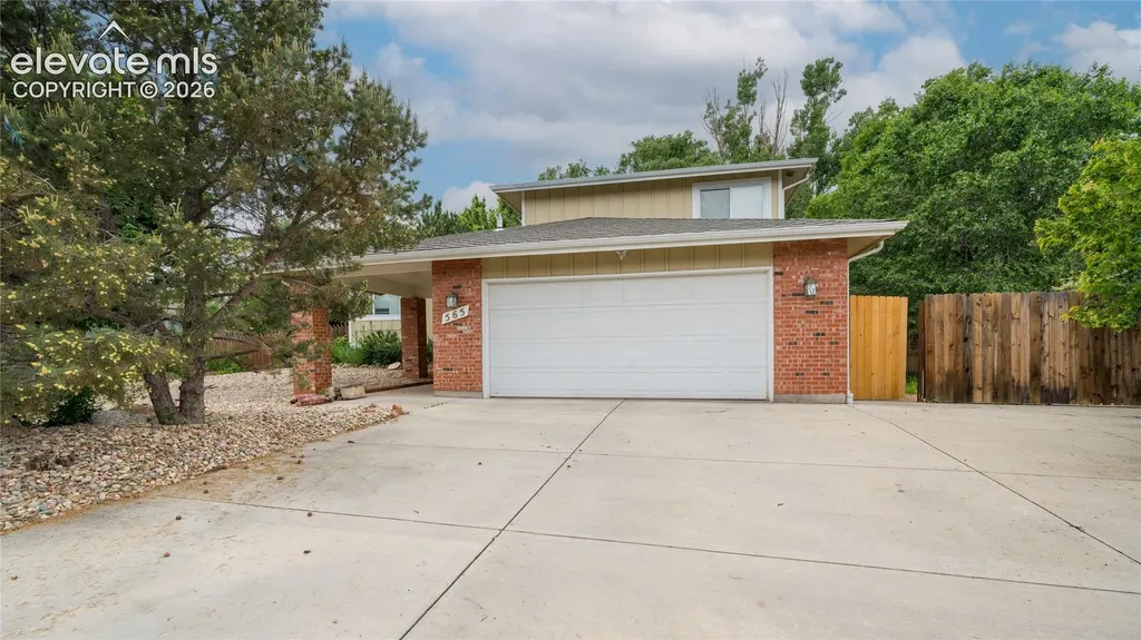 565 Wycliffe Drive Colorado Springs CO 80906