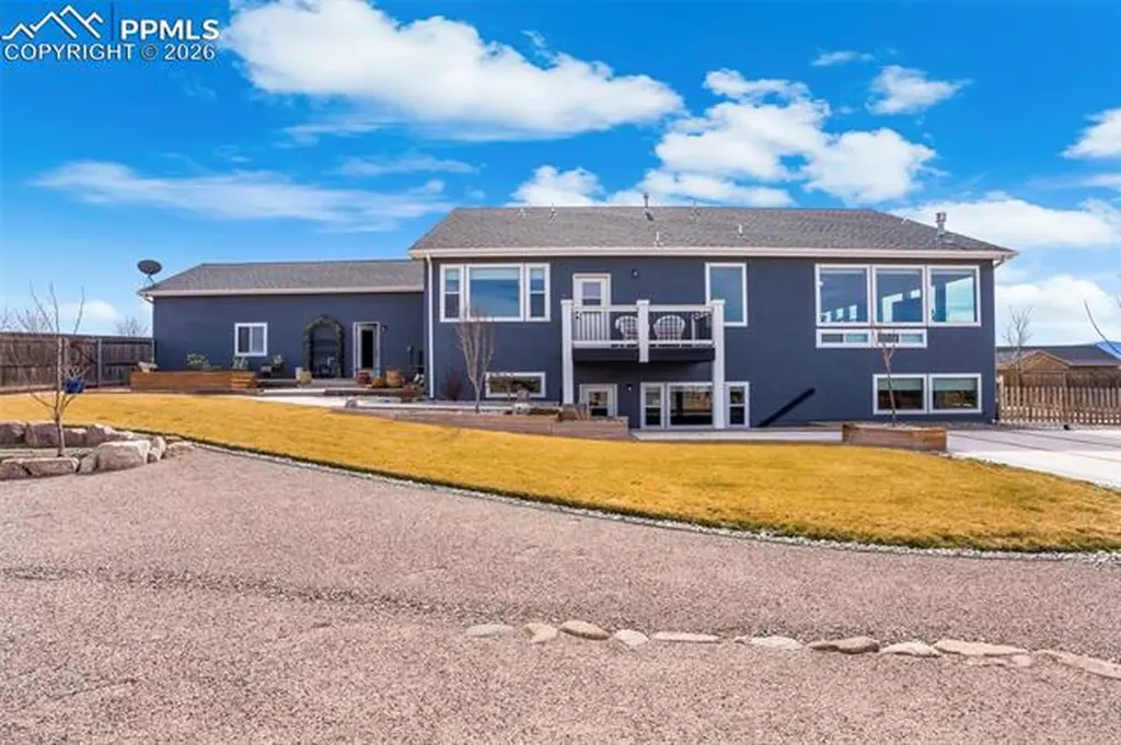 1655 W Camino De Los Ranchos Na Pueblo West CO 81007