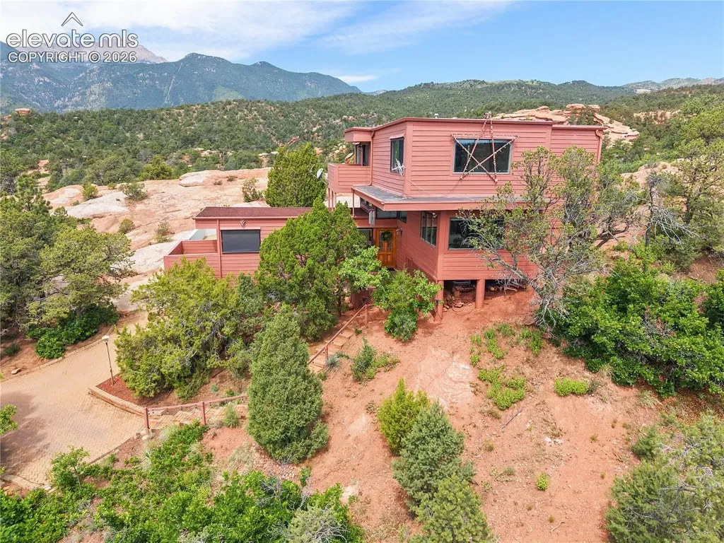 133 Via Vallecito Na Manitou Springs CO 80829