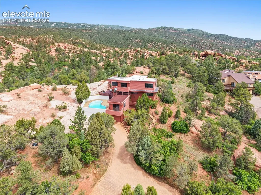133 Via Vallecito Na Manitou Springs CO 80829