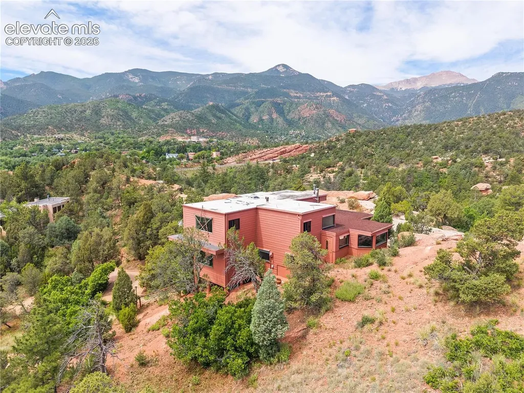 133 Via Vallecito Na Manitou Springs CO 80829