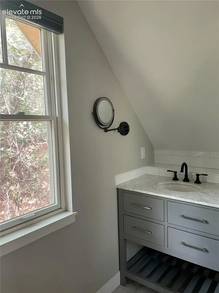 212 Illinois Avenue Manitou Springs CO 80829