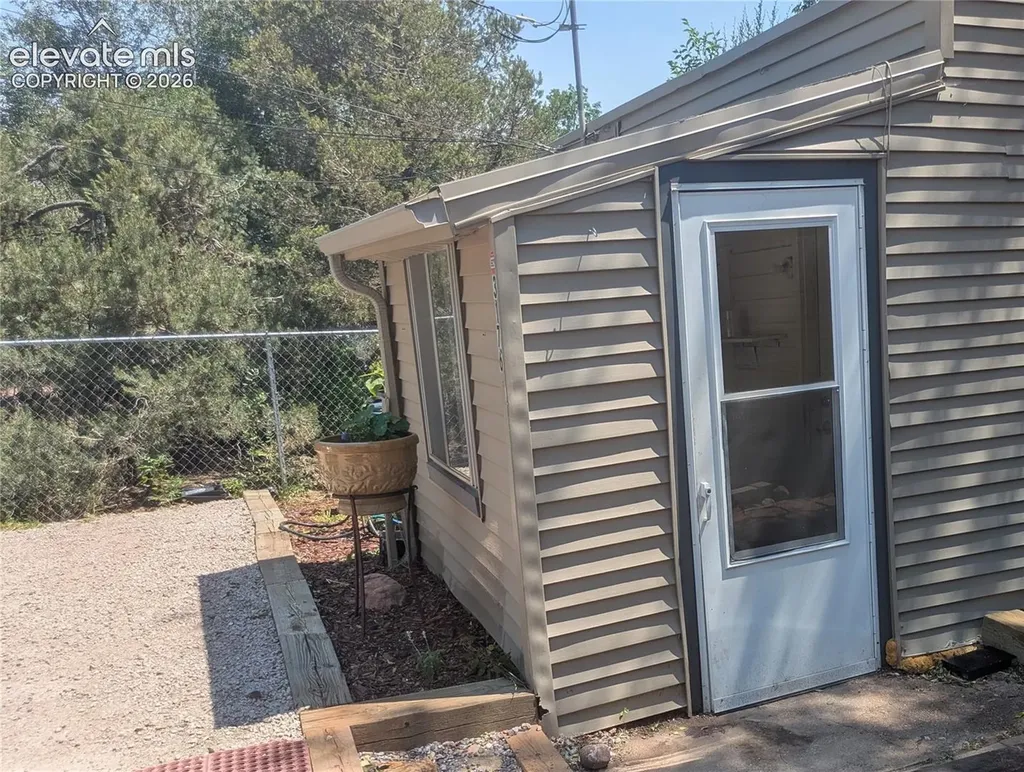 3176 W Pikes Peak Avenue Colorado Springs CO 80904