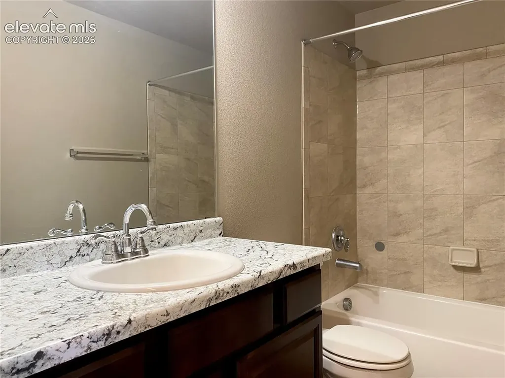 6142 Meadowbank Lane Colorado Springs CO 80925