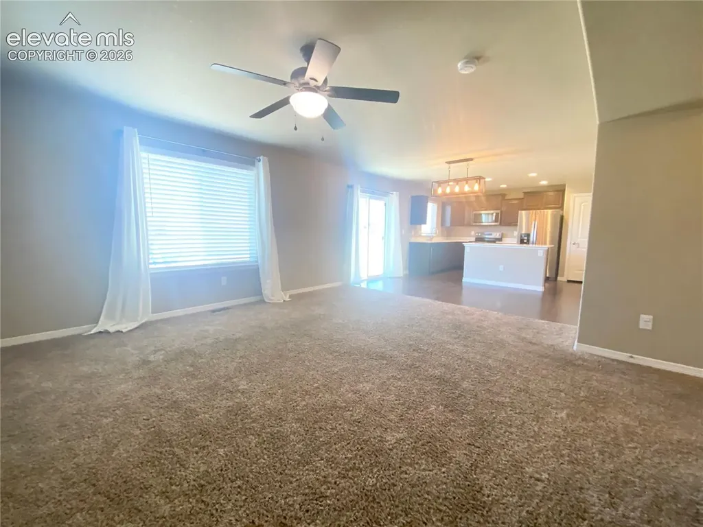 6142 Meadowbank Lane Colorado Springs CO 80925