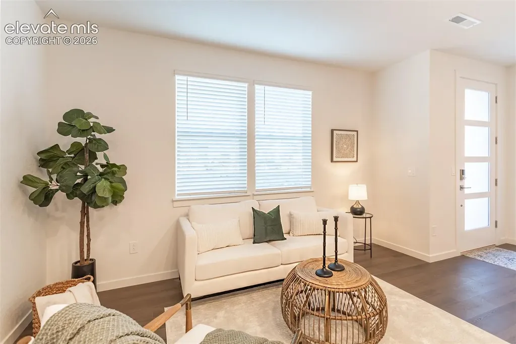 3370 Drumlin Grove Colorado Springs CO 80907