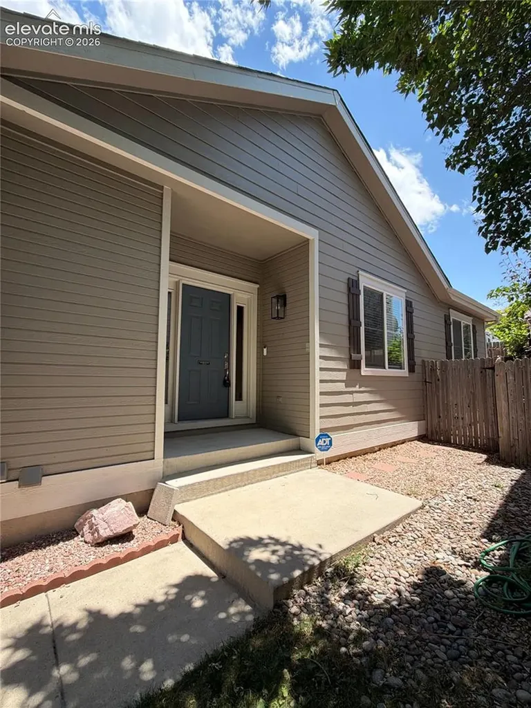 3025 Dockside View Colorado Springs CO 80922
