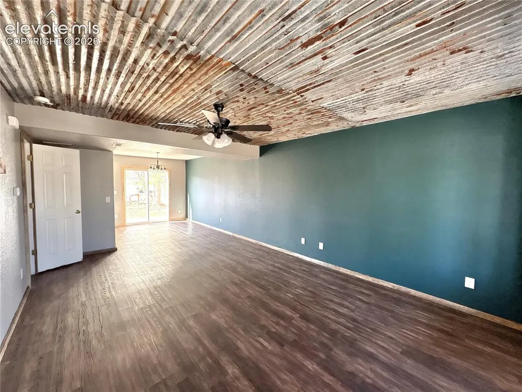 2234 Meadowlark Lane Pueblo CO 81008