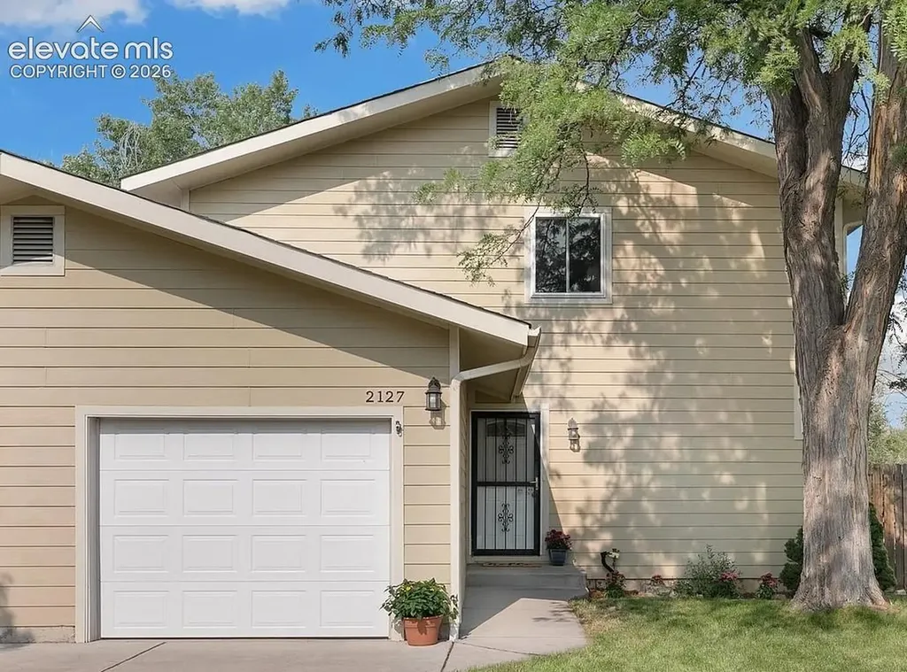 2127 Broadmoor Road Circle Colorado Springs CO 80906