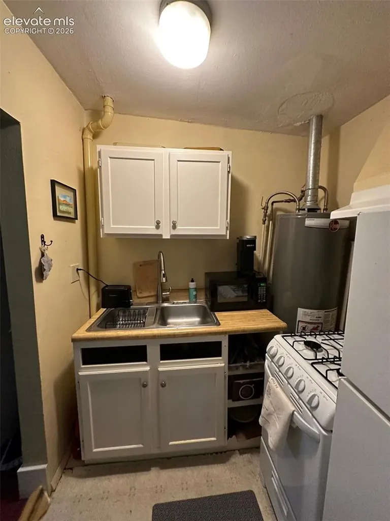 1011 N Corona Street Colorado Springs CO 80903