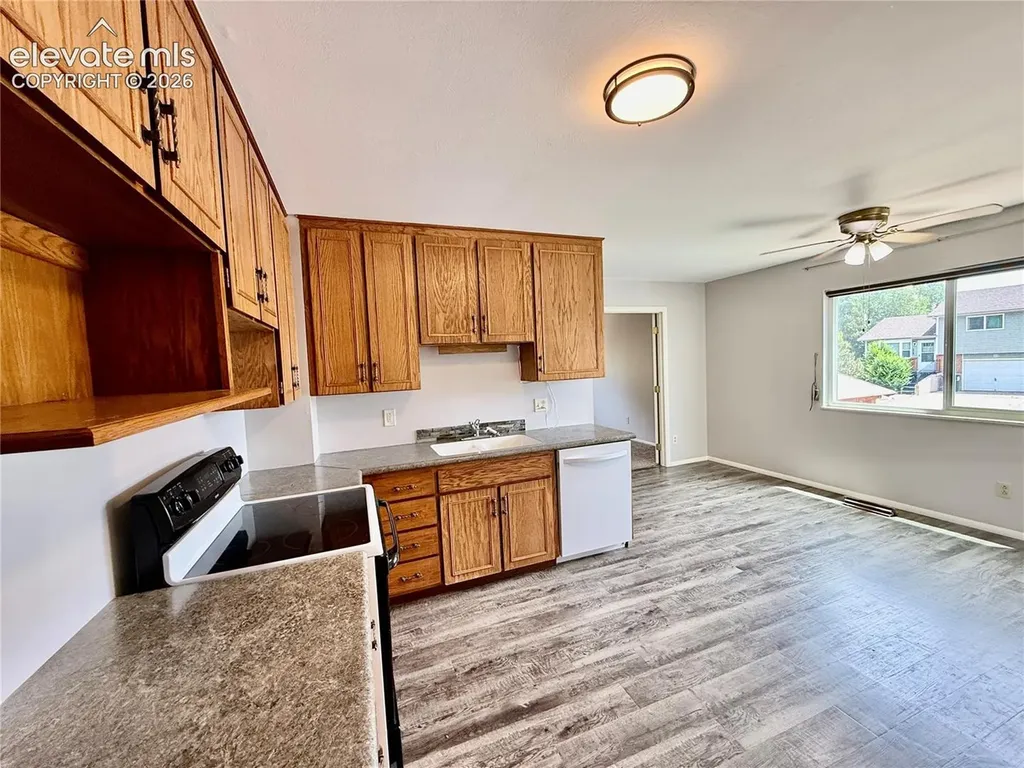 4125 Tulip Way Colorado Springs CO 80907