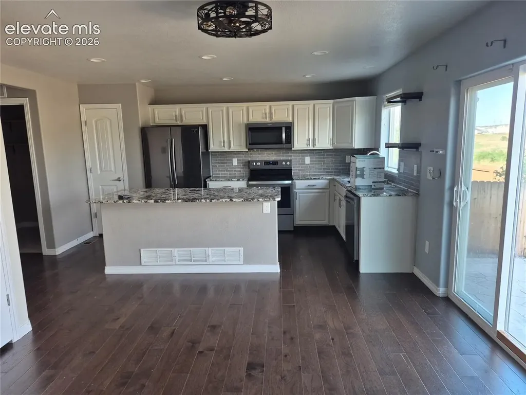 6941 Winnicut Drive Colorado Springs CO 80925