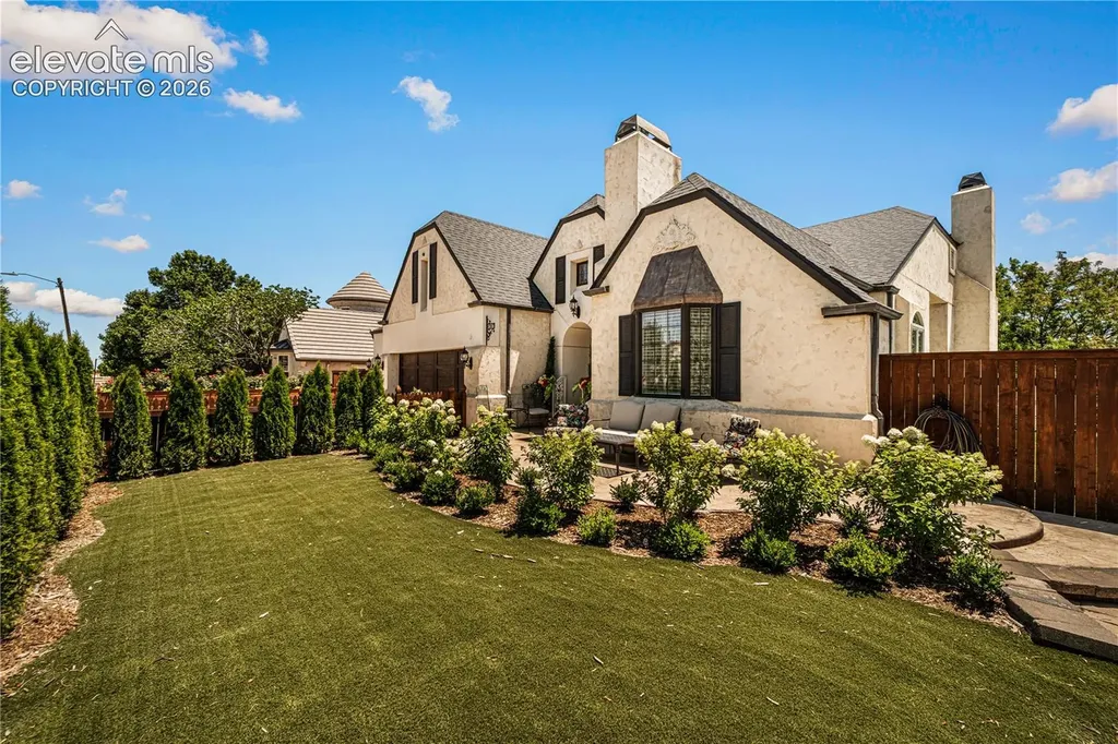 1416 Rancho Del Sol Na Pueblo CO 81008