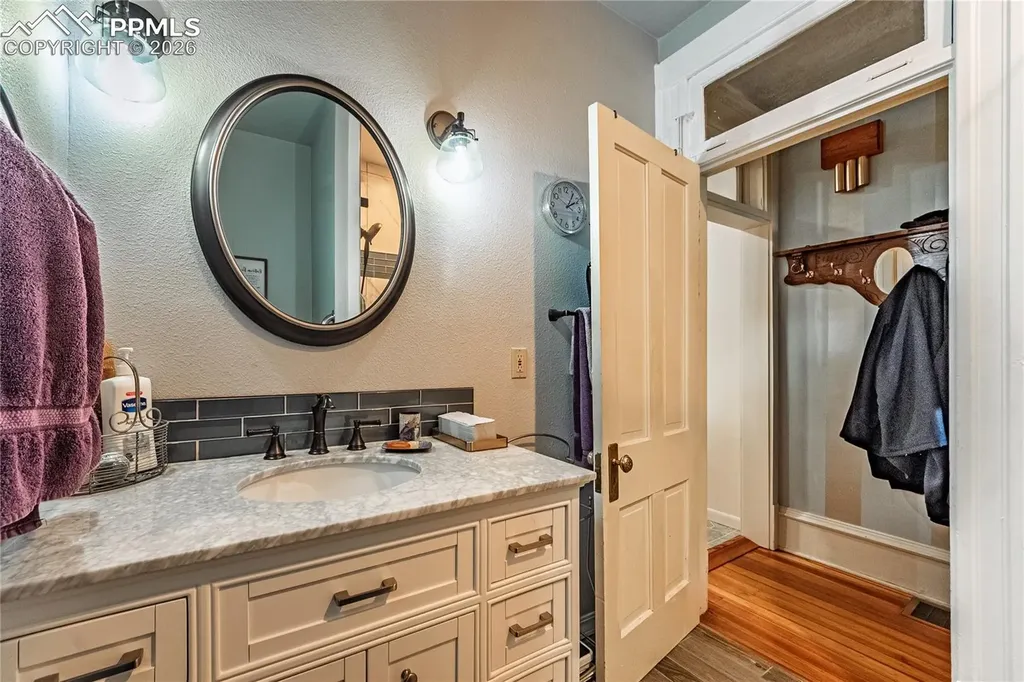 422 E Dale Street Colorado Springs CO 80923