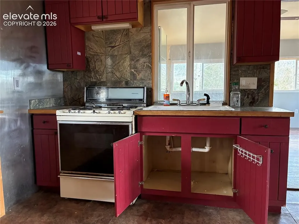 12201 S Highway 67 Na Cripple Creek CO 80813