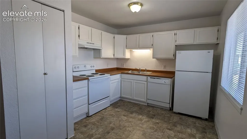 3450 Cochran Drive Colorado Springs CO 80916