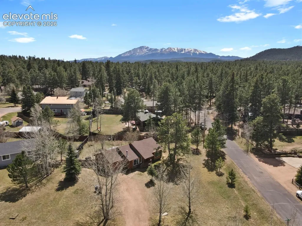 165 Vaquero Senda Na Woodland Park CO 80863