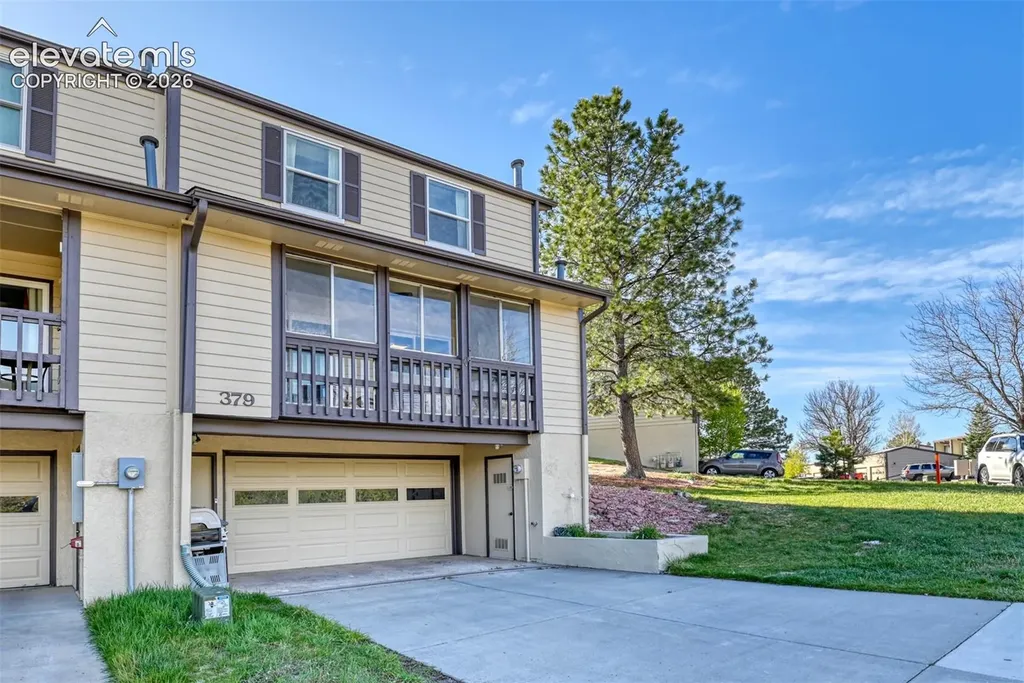 379 Raspberry Lane Monument CO 80132